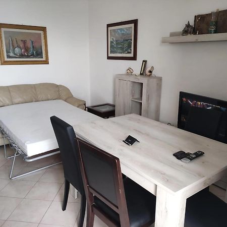 Elegant Apartment With Sea View In Porto Santo Stefano 89 M² Exterior foto