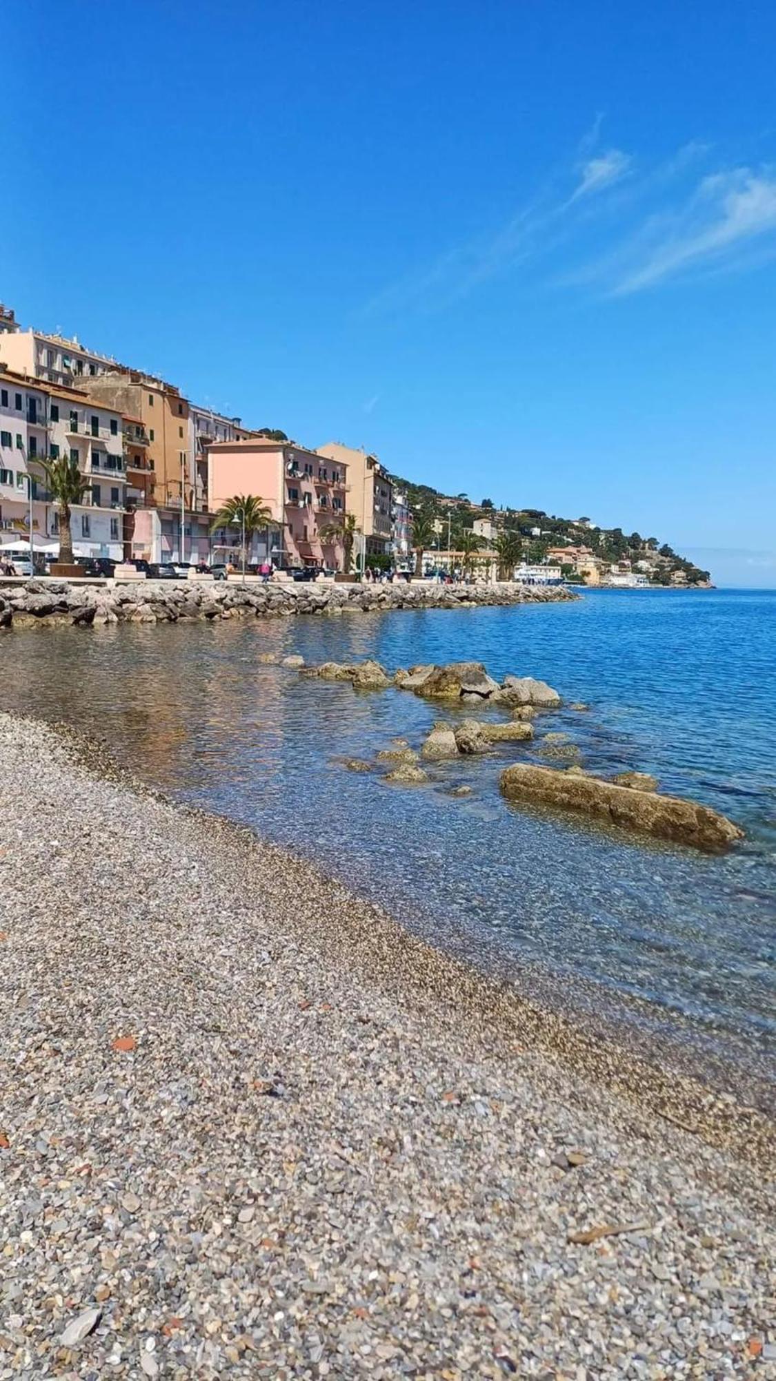 Elegant Apartment With Sea View In Porto Santo Stefano 89 M² Exterior foto